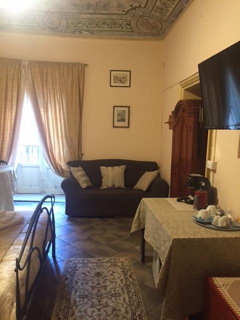 B&B Locami Piazzetta Messinese Palermo Eksteriør billede